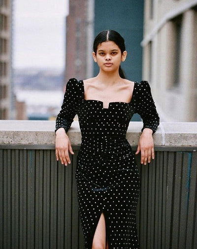 Schwarze Abendmode der 40er Jahre