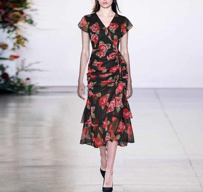 Schwarzes und rotes Kleid aus den 1940er Jahren