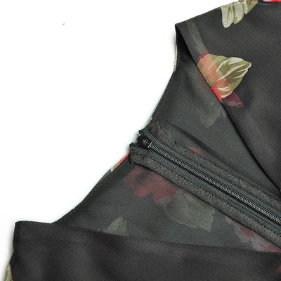 Schwarzes und rotes Kleid aus den 1940er Jahren