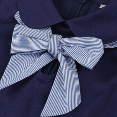 50er-Jahre-Schauspielerinnenkleid