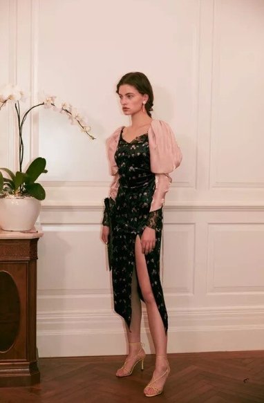 40er-Jahre-Schlitzkleid