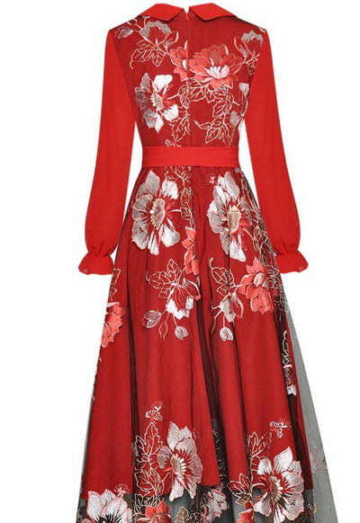 Rot-weißes 40er-Jahre-Kleid