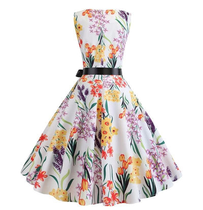 Weißes Vintage-Flare-Kleid mit heißen Blumen