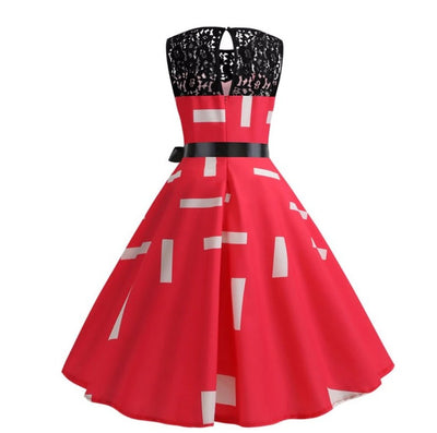 Vintage Trapezkleid mit Spitzenkragen