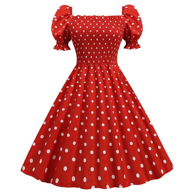 Kleid im 50er-Jahre-Stil in Rot