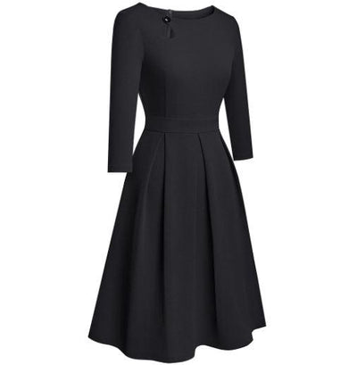 Schwarzes Kleid der 60er und 70er Jahre
