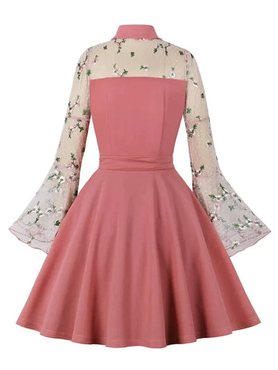Vintage rosa Peter-Pan-Kragen-Kleid