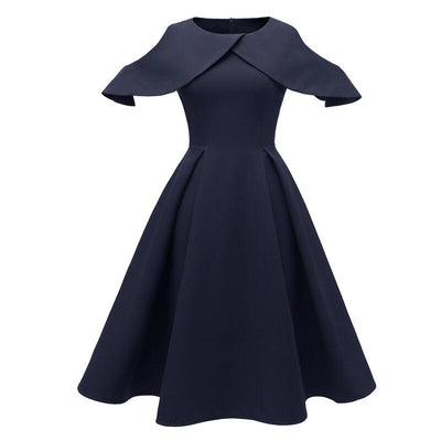 Marineblaues Vintage-Kleid mit Rüschenkragen