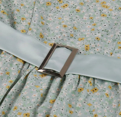 Vintage-Pin-Up-Kleid mit Blumendruck