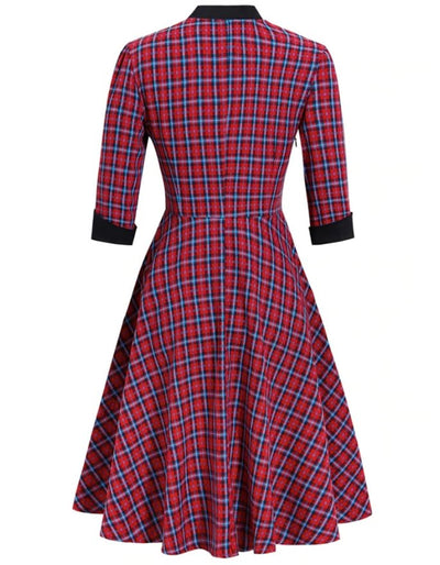 Rot kariertes Vintage-Kleid
