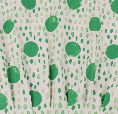 Gepunktetes, gestreiftes Vintage-Kleid