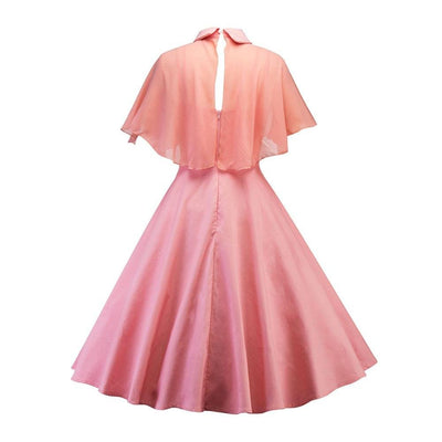 Rosa Vintage-Kleid mit Schleier