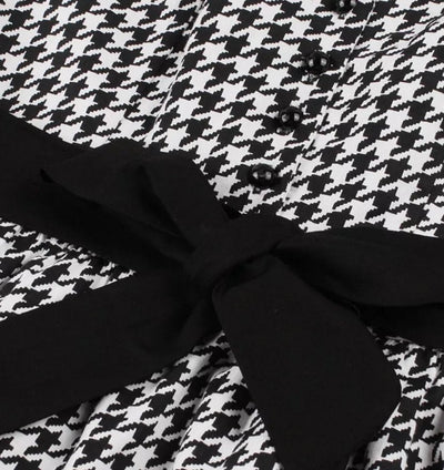 Vintage schwarz-weißes Gingham-Kleid