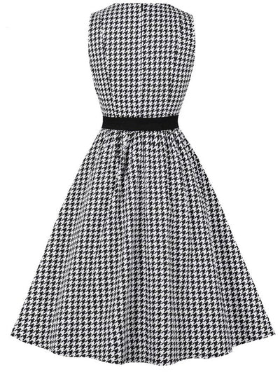 Vintage schwarz-weißes Gingham-Kleid