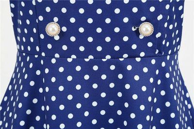 Glamouröses blaues Kleid im Stil der 50er Jahre