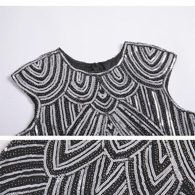 Silbernes 20er-Jahre-Kleid