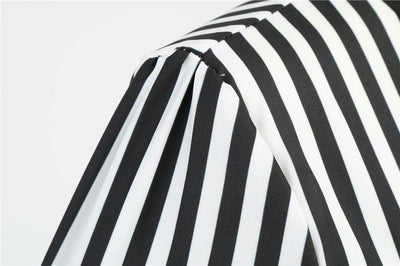 Vintage Retro Schwarz-Weiß-Kleid