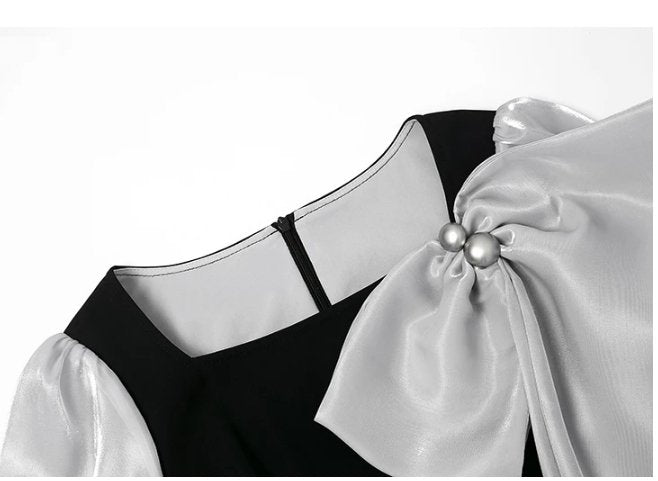 Petite schwarzes Vintage-Kleid