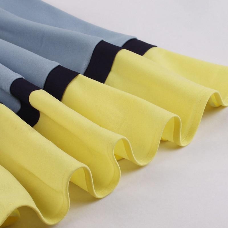 Zweifarbiges 50er-Jahre-Kleid