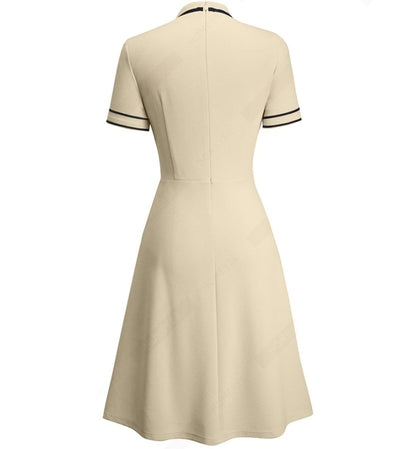 Schickes 60er Jahre Kleid Beige