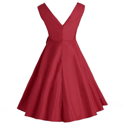 Rotes 50er-Jahre-Chic-Kleid