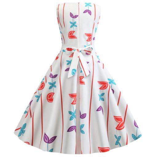 Schlichtes 50er-Jahre-Kleid