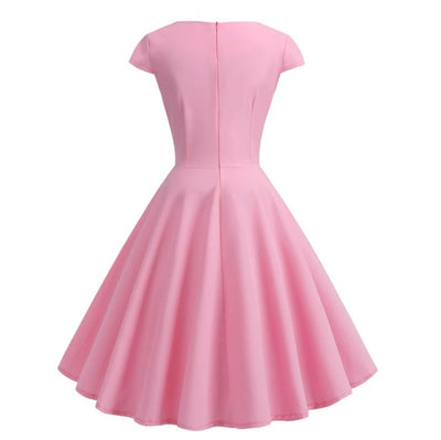 Trägerloses 60er-Jahre-Kleid in Rosa