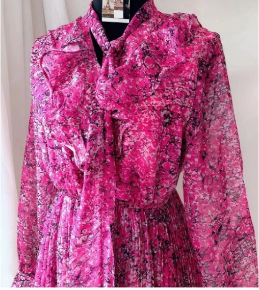 Lila Spitzen-Retro-Kleid