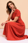 Rotes gepunktetes Vintage-Kleid