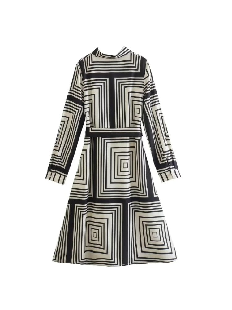 Kariertes Kleid aus den Siebzigern