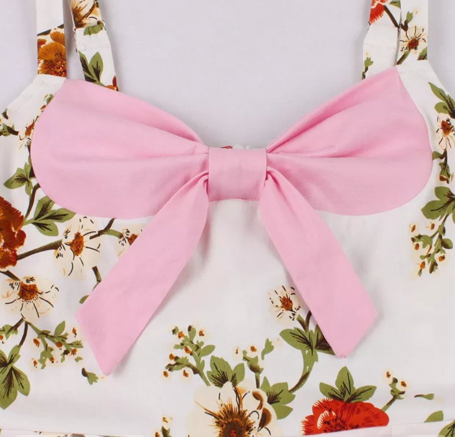 Rosa Vintage-Kleid aus den 1950er Jahren