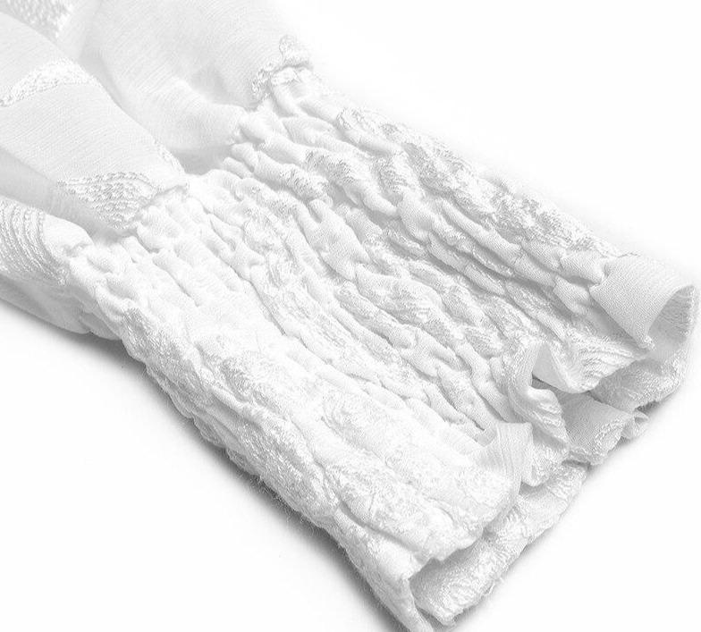 Weißes Laternenkleid im 40er-Jahre-Stil