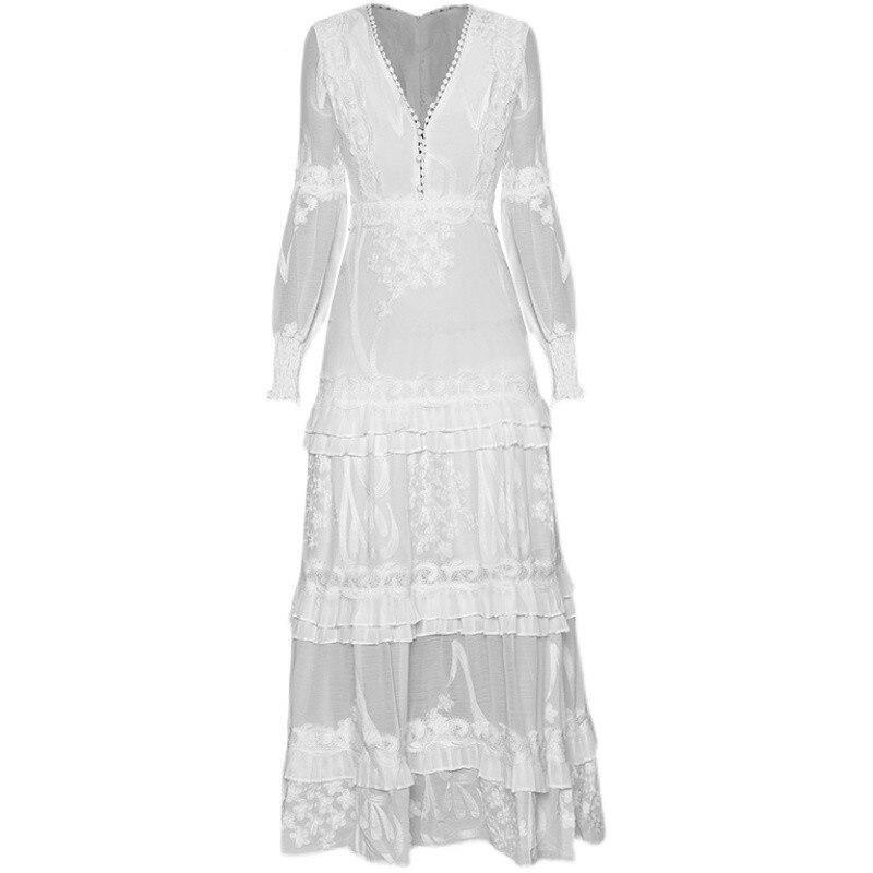 Weißes Laternenkleid im 40er-Jahre-Stil