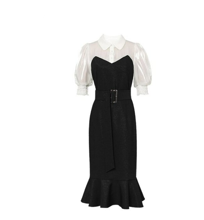 Schwarzes Vintage-Kleid mit hoher Taille aus den 1940er Jahren