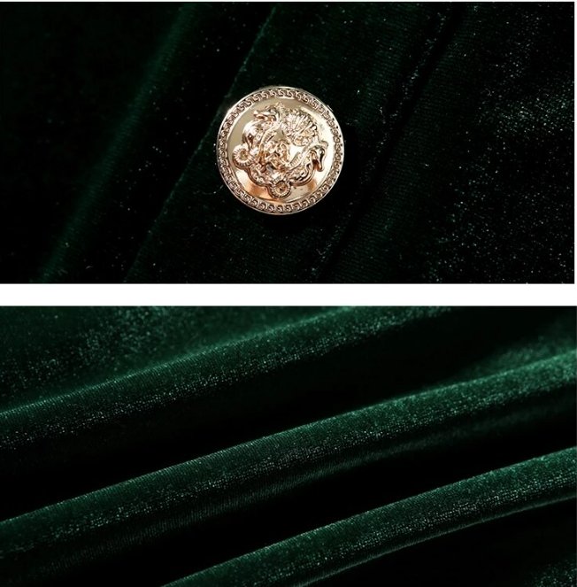 Grünes Samtkleid aus den 1940er Jahren