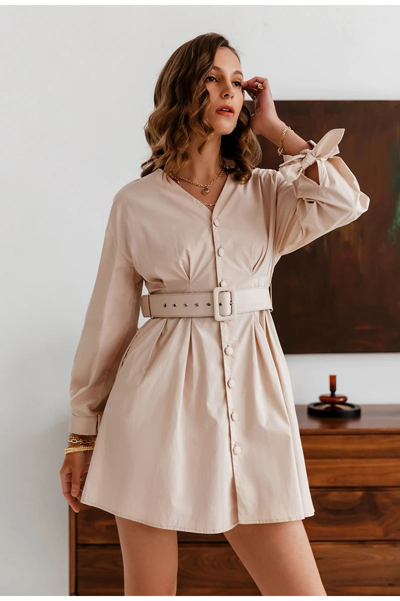 Beiges Vintage-Kleid