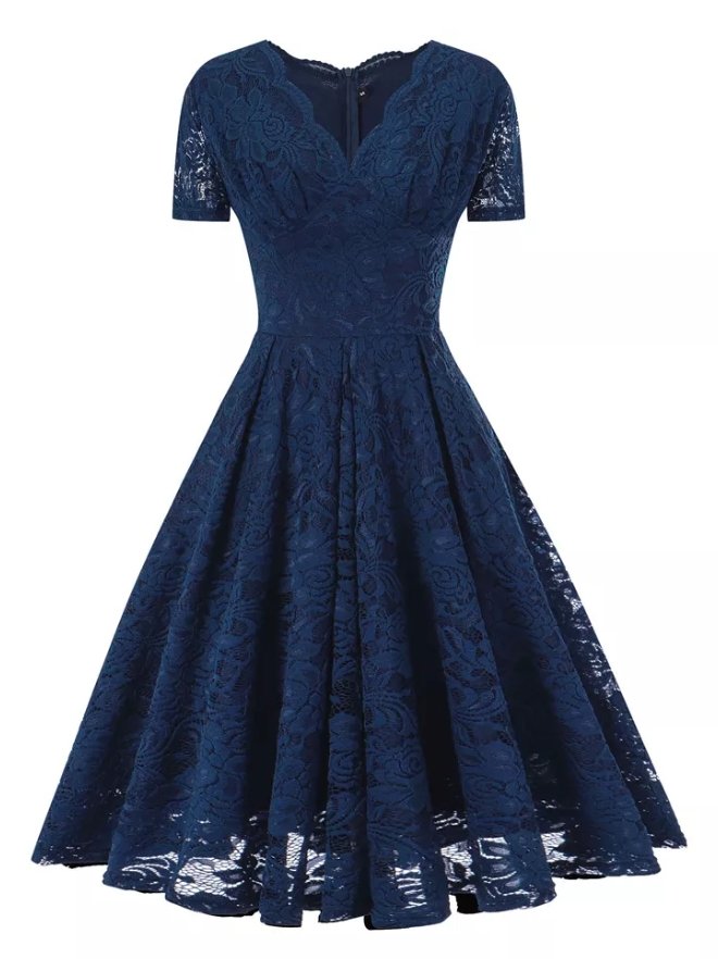 Marineblaues Vintage-Kleid mit Stickerei