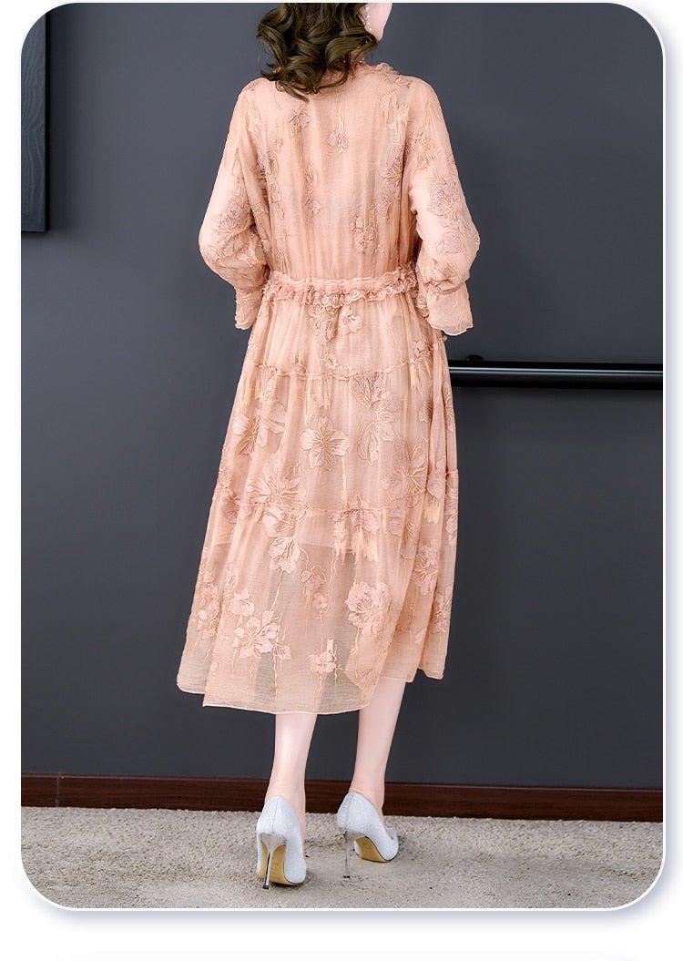 Vintage-Kleid mit Blumenstickerei