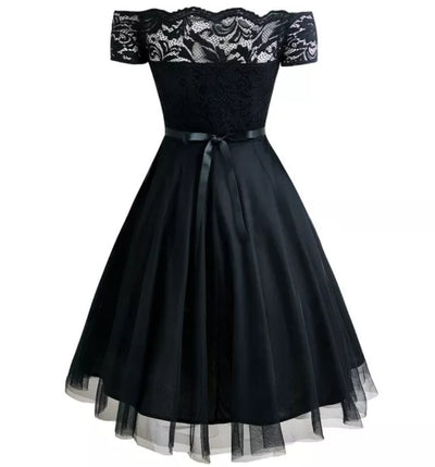 Schwarzes Vintage-Zeremonienkleid