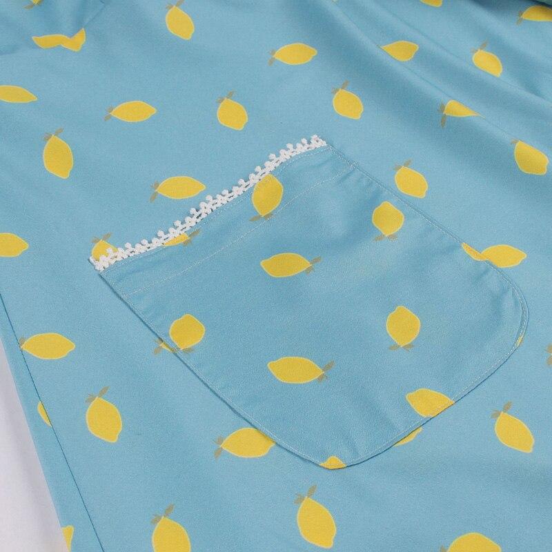 Vintage-Kleid mit Spitzenkragen