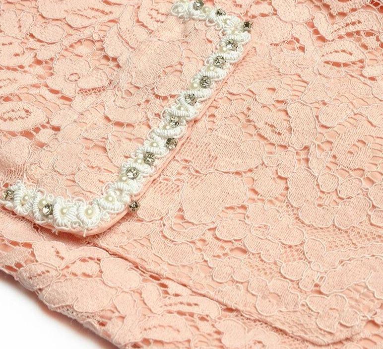 Vintage-Kleid aus rosa Spitze