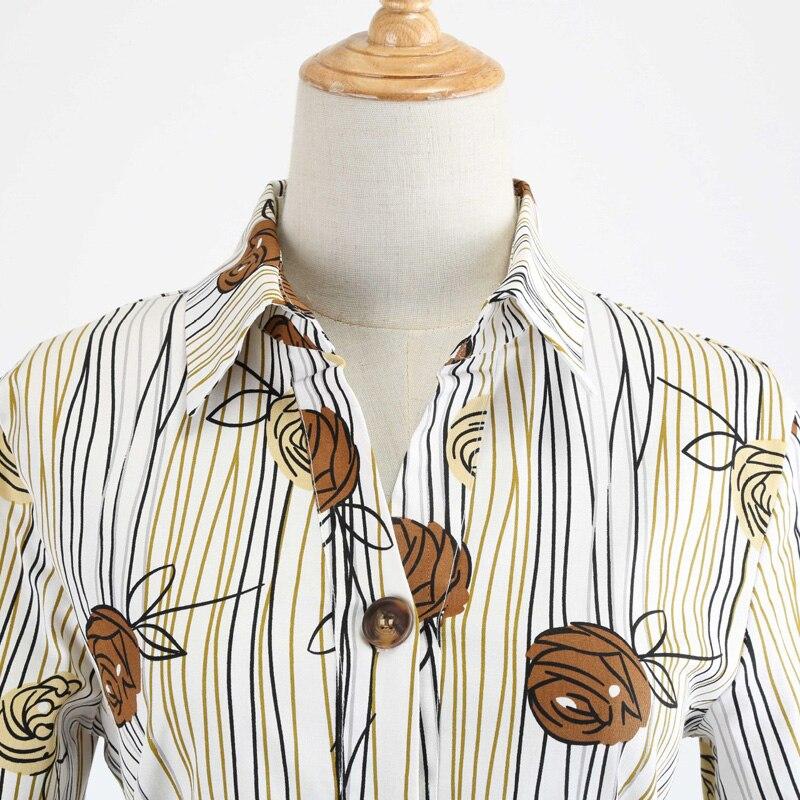 Vintage-Kleid mit langen Ärmeln