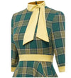 Grünes elegantes Vintage-Kleid