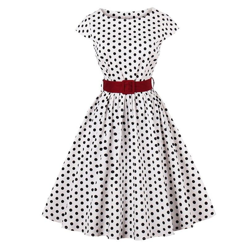 Weißes Vintage-Kleid mit Gürtel in Übergröße
