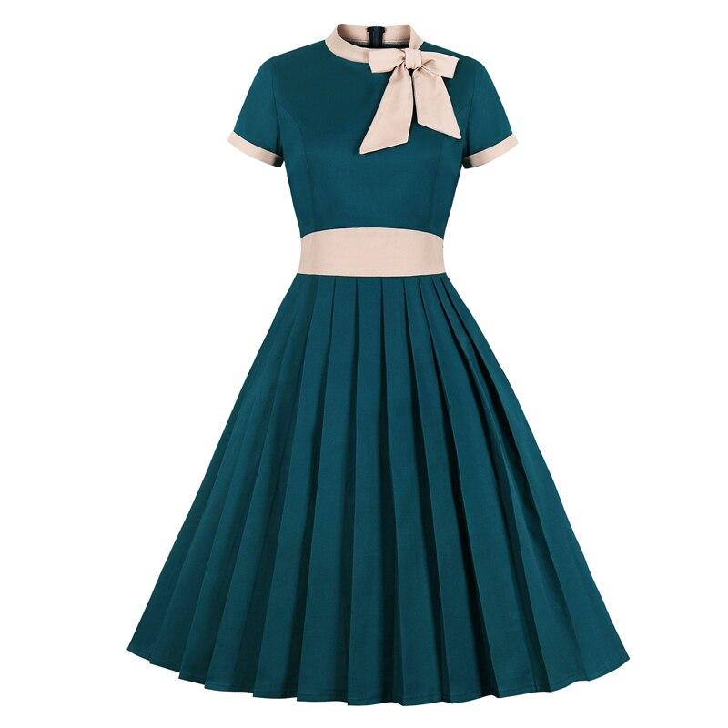 Schickes türkisfarbenes Vintage-Kleid in Übergröße