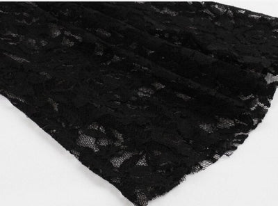Vintage-Kleid aus schwarzer Spitze in Übergröße