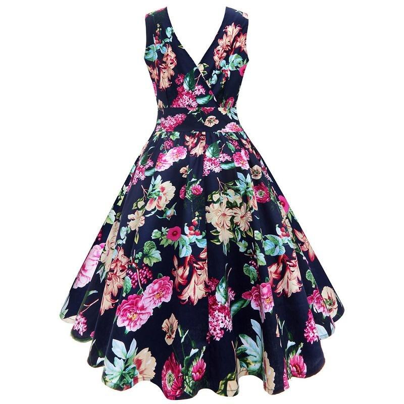Geblümtes Vintage-Kleid in Übergröße