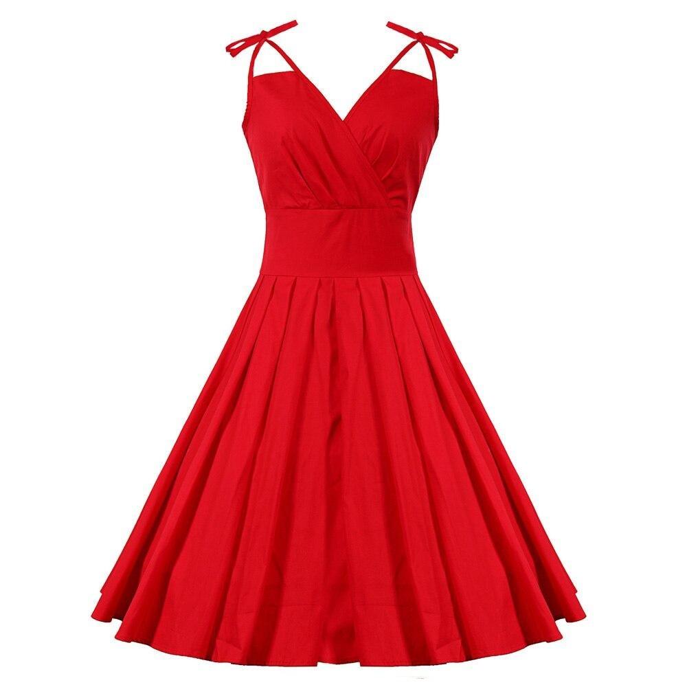 Rotes Glamour-Kleid im Stil der 50er Jahre