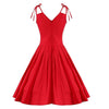 Rotes Glamour-Kleid im Stil der 50er Jahre