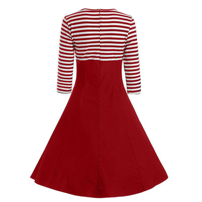Rotes 60er-Jahre-Kleid